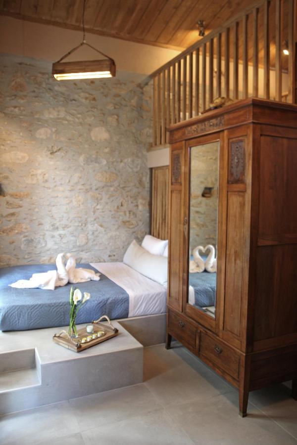 Laini Guest Houses Kouloukouthiana Экстерьер фото