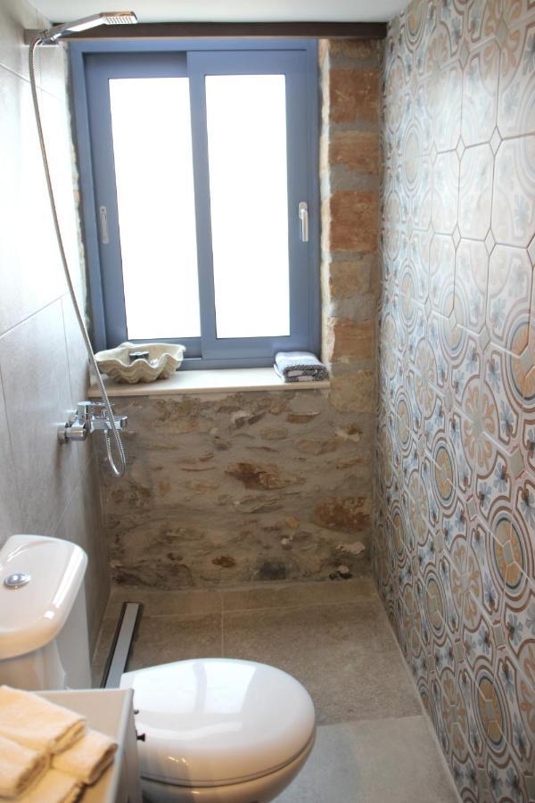 Laini Guest Houses Kouloukouthiana Экстерьер фото