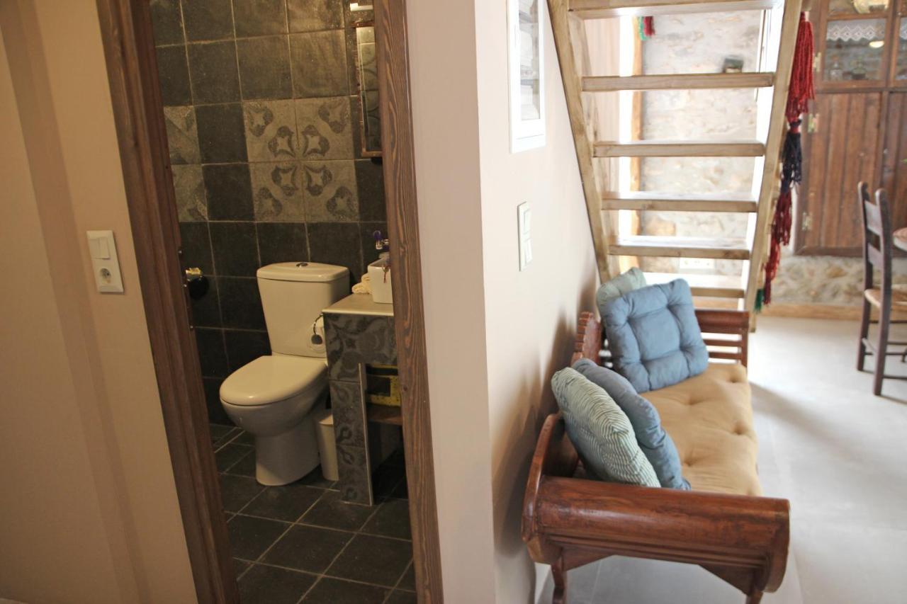 Laini Guest Houses Kouloukouthiana Экстерьер фото