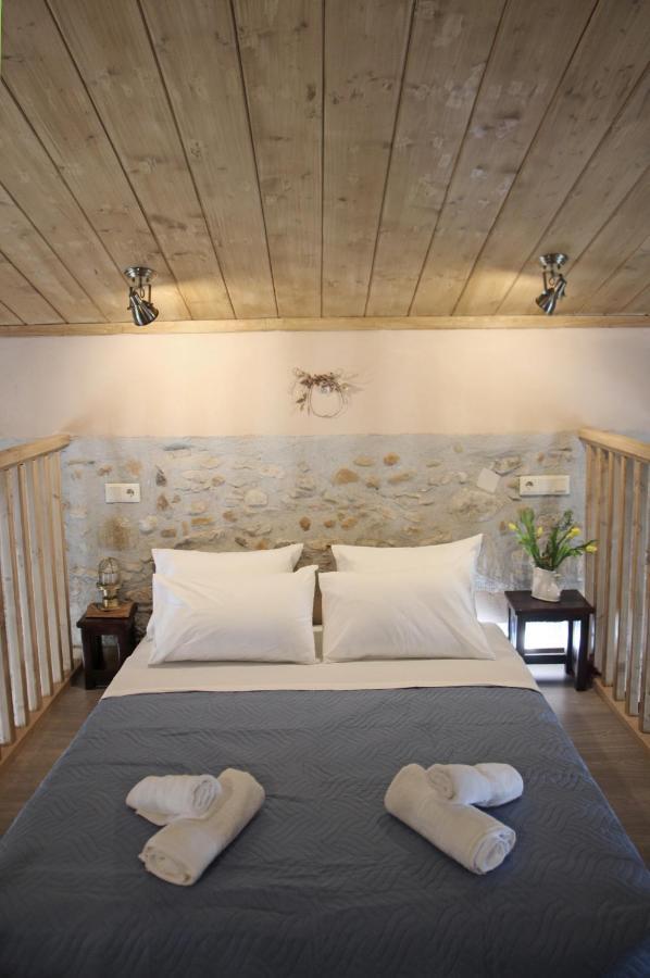 Laini Guest Houses Kouloukouthiana Экстерьер фото