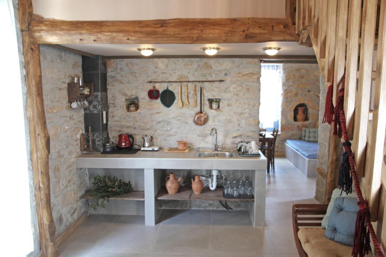 Laini Guest Houses Kouloukouthiana Экстерьер фото